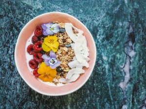 Açai Bowl : le petit-déjeuner tendance et healthy